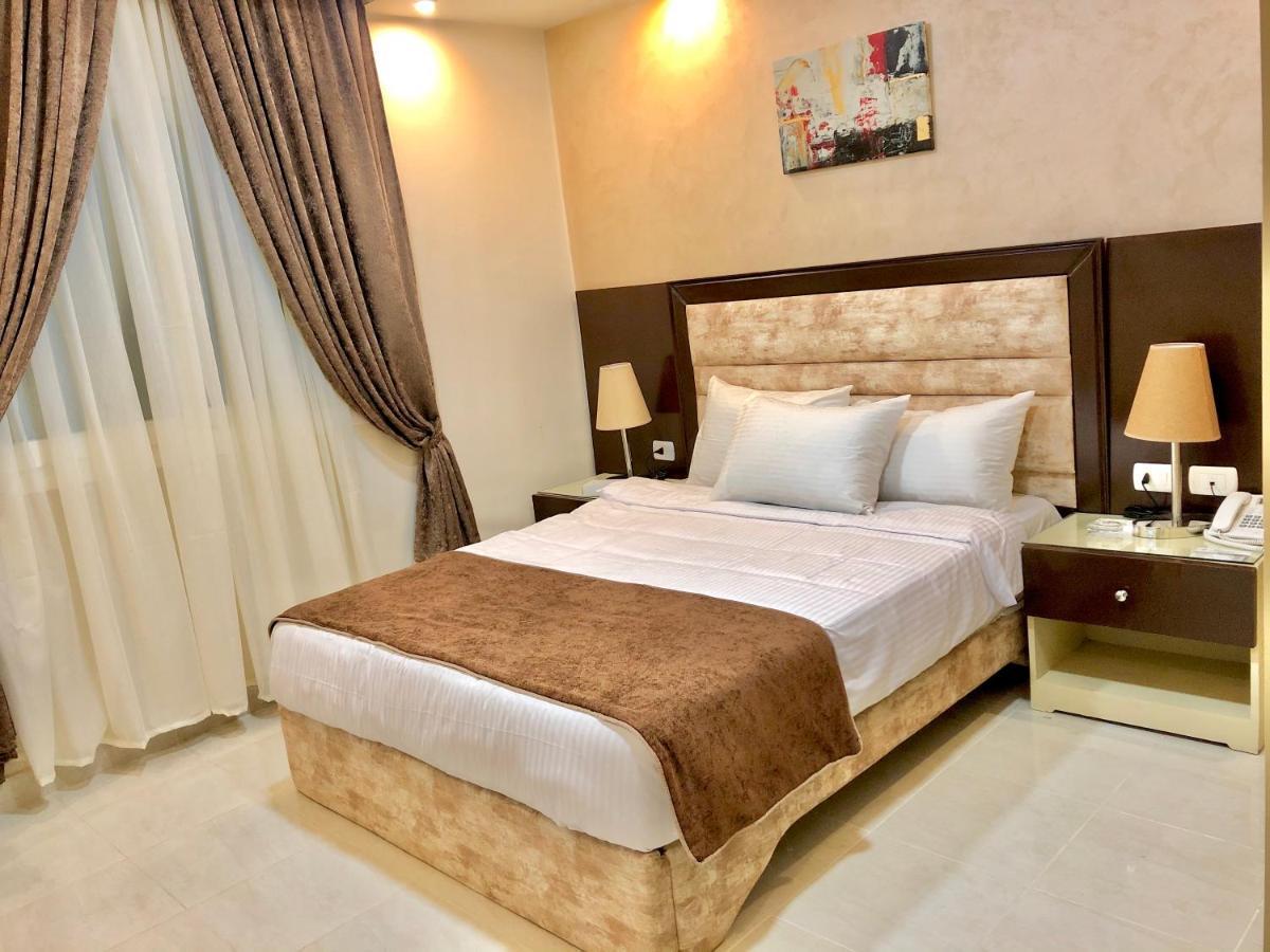 Jewel Dokki Hotel Giza Exteriör bild